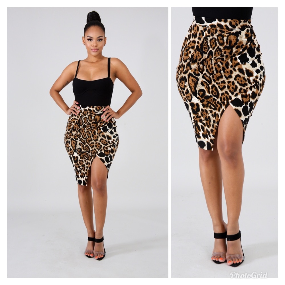 Women Leopard skirt